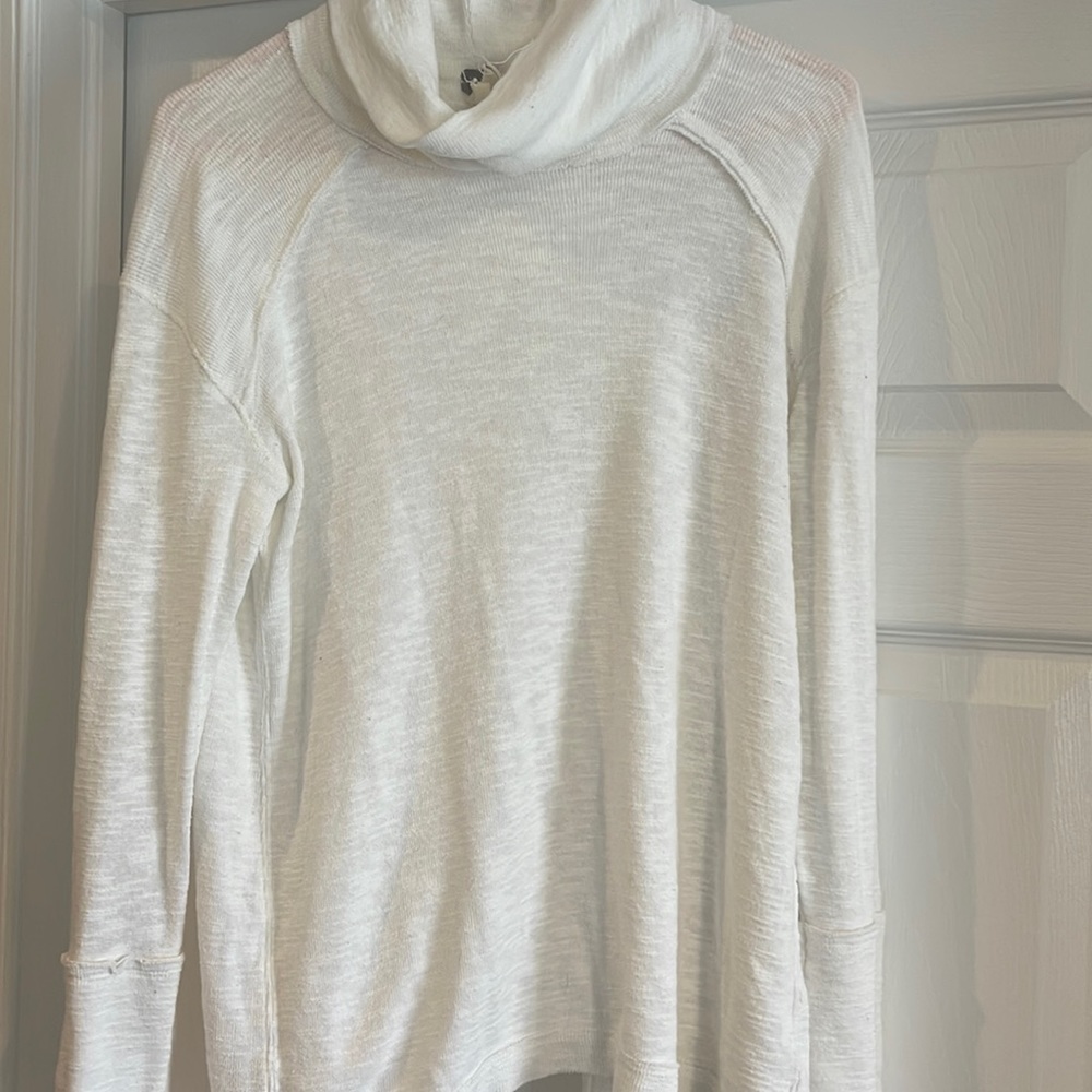 Free people split back turtle neck